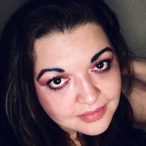 Meet your Posher, Tonya